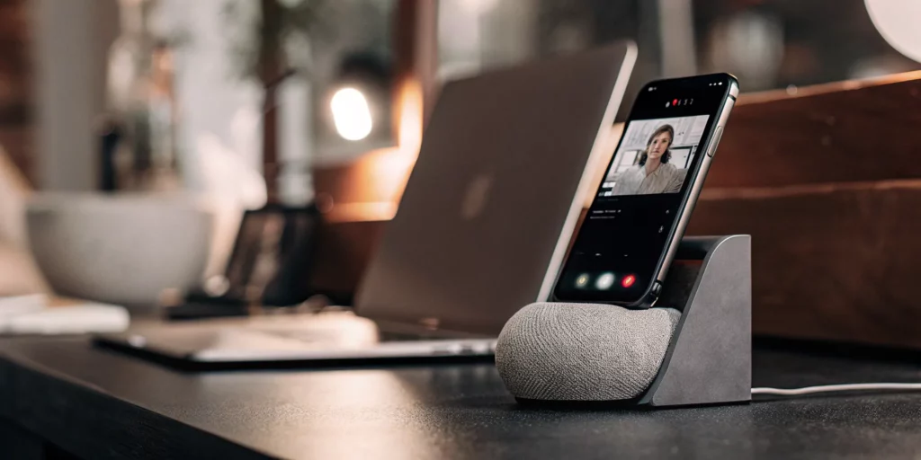 Automated phone answering service on a smartphone.